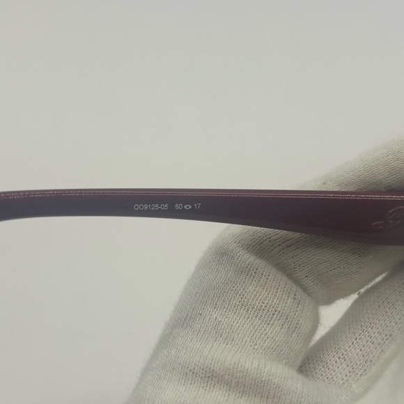 Vintage Oakley Beckon Sunglasses 009125-05 - Picture 8 of 9